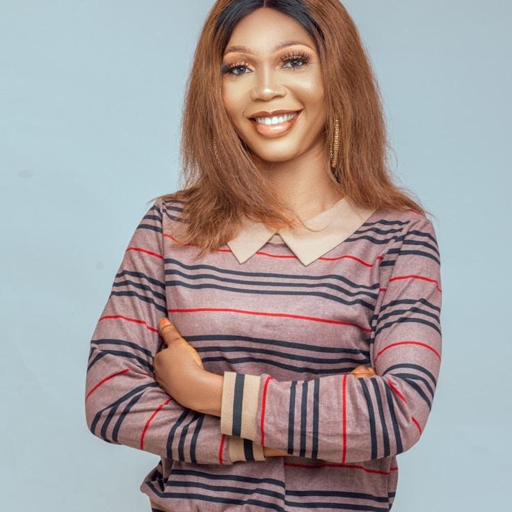 Jordan Lee, Client Relations Director, discussing corporate gifting strategy with business clients